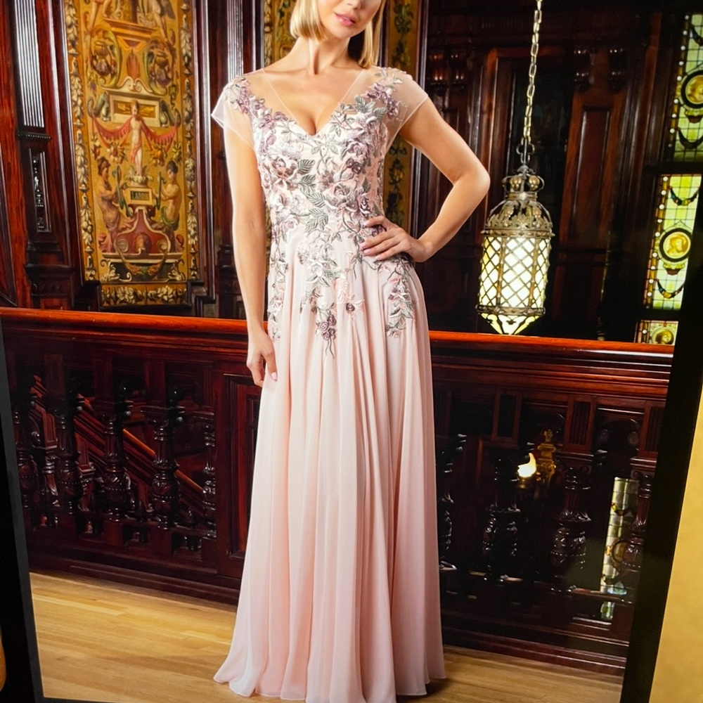 Pink Sequin Embellished Sweetheart Maxi Dress